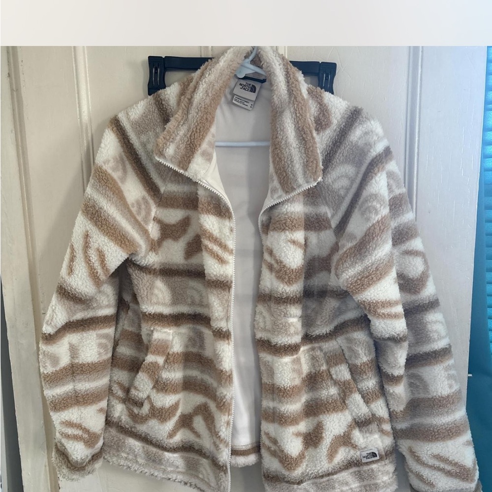 Aztec pattern Tan and Cream North Face Jacket